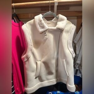 Forever 21 Off-White Fleece Vest